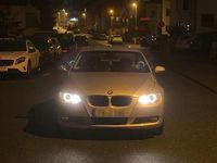 Gebraucht BMW 320 170 PS (125 kW) 2007 Silber Coupé