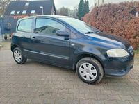 Gebraucht VW Fox Basis 55 PS (40 kW) 2005 Schwarz Kleinwagen