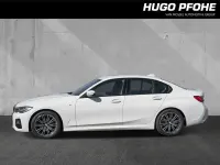 Gebraucht BMW 318 M Sport 156 PS (114 kW) 2022 Alpinweiss iii Limousine