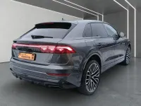 Neu Audi Q8 Business 286 PS (210 kW) 2025 Grau SUV