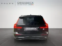 Używany Volvo V60 Plus 455 KM (334 kW) 2022 Czarny Kombi