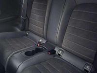 Gebraucht Mercedes 220 AMG line 194 PS (142 kW) 2019 Rot Coupé