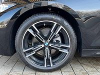 Neu BMW 320 Efficient Dynamics 190 PS (139 kW) 2026 Saphirschwarz metallic Limousine