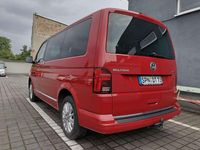 Second-hand VW Multivan Generation Six 204 CP (150 kW) 2021 Roșu Monovolum
