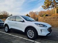 Gebraucht Ford Kuga Titanium 150 PS (110 kW) 2023 Weiß SUV