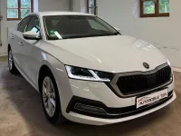 Gebraucht Skoda Octavia First Edition 150 PS (110 kW) 2021 Moonweissmetallic Limousine