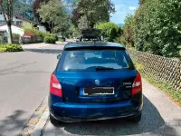 Gebraucht Skoda Fabia Ambiente 60 PS (44 kW) 2012 Blau Limousine