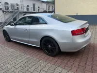 Second-hand Audi A5 S-Line 170 CP (125 kW) 2011 Argintiu Coupe