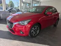 Gebraucht Mazda 2 Edition 90 PS (66 kW) 2015 Rot Kleinwagen