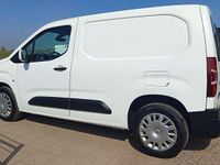 Gebraucht Opel Combo 102 PS (75 kW) 2020 Weiß Van / Kleinbus