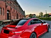 Gebraucht Mercedes E350 306 PS (225 kW) 2009 Rot Coupé