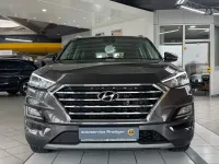 Gebraucht Hyundai Tucson 136 PS (100 kW) 2019 Moon rock SUV