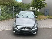 Gebraucht Mercedes B180 109 PS (80 kW) 2012 Grau Kleinwagen