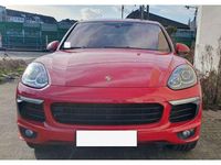 Second-hand Porsche Cayenne 385 CP (283 kW) 2015 Roșu SUV