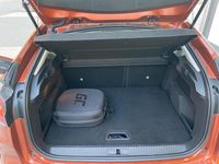 Occasion Citroën e-C4 Feel 100 kW (136 ch) 2022 Orange Berline