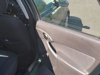 Usata Ford Focus 101 CV (74 kW) 2003 Verde Berlina