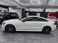 Gebraucht Mercedes E300 AMG 258 PS (189 kW) 2020 Weiß Coupé