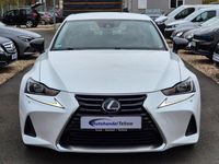 Gebraucht Lexus IS300h 181 PS (133 kW) 2018 Weiß Limousine
