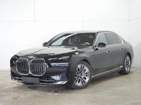 Gebraucht BMW 750e Executive 489 PS (359 kW) 2025 Black sapphire (schwarz) Limousine
