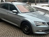 Gebraucht Skoda Superb 200 PS (147 kW) 2019 Grau Kombi