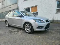 Gebraucht Ford Focus 116 PS (85 kW) 2009 Silber Limousine