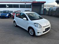 Gebraucht Daihatsu Sirion 91 PS (66 kW) 2010 Weiß Kleinwagen