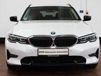 Gebraucht BMW 320 M Sport 190 PS (139 kW) 2020 Weiß Limousine