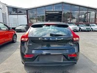 Gebraucht Volvo V40 150 PS (110 kW) 2018 Schwarz SUV