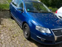 Gebraucht VW Passat 140 PS (102 kW) 2007 Blau Kombi