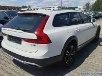 Gebraucht Volvo V90 CC 235 PS (172 kW) 2019 Weiß Kombi