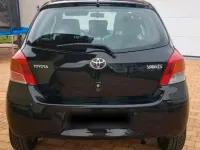 Gebraucht Toyota Yaris 69 PS (50 kW) 2009 Schwarz Kleinwagen