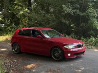 Gebraucht BMW 130 265 PS (194 kW) 2006 Rot Kleinwagen