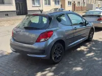 Gebraucht Peugeot 207 73 PS (53 kW) 2011 Grau Kleinwagen