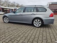Gebraucht BMW 325 218 PS (160 kW) 2006 Grau Kombi