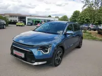 Używany Kia Niro Vision 182 KM (133 kW) 2022 Niebieski SUV