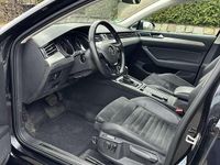 Gebraucht VW Passat Highline 190 PS (139 kW) 2015 Schwarz Kombi