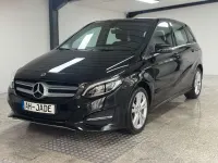 Gebraucht Mercedes B180 109 PS (80 kW) 2016 Kosmosschwarz  metalliclack Kleinwagen
