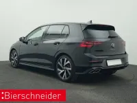 Gebraucht VW Golf VIII R-line 150 PS (110 kW) 2024 Schwarz Limousine