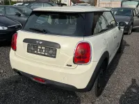 Gebraucht Mini ONE 102 PS (75 kW) 2016 Weiß Kleinwagen