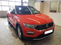 Gebraucht VW T-Roc Active 110 PS (80 kW) 2022 Flashrot schwarz SUV