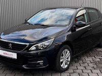 Gebraucht Peugeot 308 Active 131 PS (96 kW) 2021 Schwarz Kleinwagen