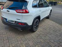 Gebraucht Jeep Cherokee Night Eagle 200 PS (147 kW) 2017 Weiß SUV