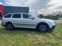 Gebraucht Skoda Octavia 140 PS (102 kW) 2012 Silber Kombi