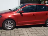 Gebraucht VW Polo 75 PS (55 kW) 2014 Rot Limousine