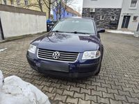 Gebraucht VW Passat 116 PS (85 kW) 2001 Blau Limousine