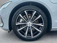 Gebraucht Volvo V60 257 PS (189 kW) 2025 Kombi