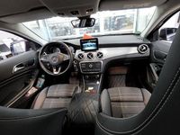 Gebraucht Mercedes GLA220 177 PS (130 kW) 2017 Blau SUV