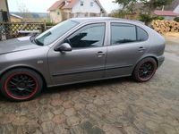 Usata Seat Leon 106 CV (77 kW) 2006 Argento Berlina