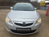 Gebraucht Opel Astra 116 PS (85 kW) 2010 Silber Limousine