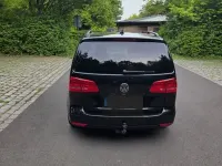 Gebraucht VW Touran Match 140 PS (102 kW) 2012 Schwarz Van / Kleinbus